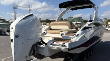 Thumbnail von Crownline 270