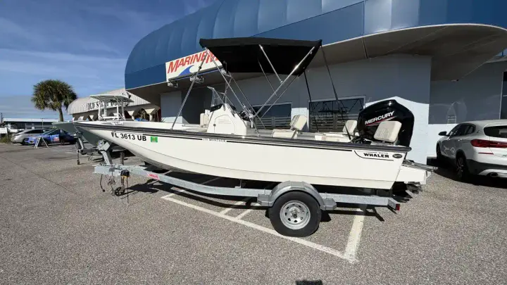 Boston Whaler 170 Montauk