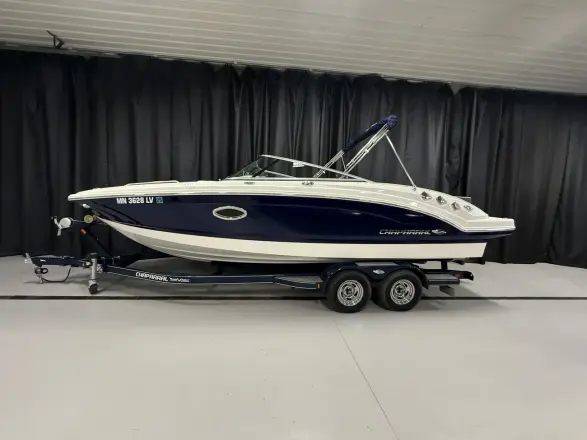 Chaparral 246 SSI