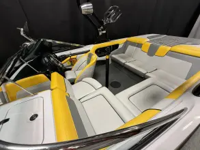 Thumbnail von Ski Nautique 200