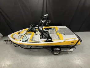 Thumbnail von Ski Nautique 200
