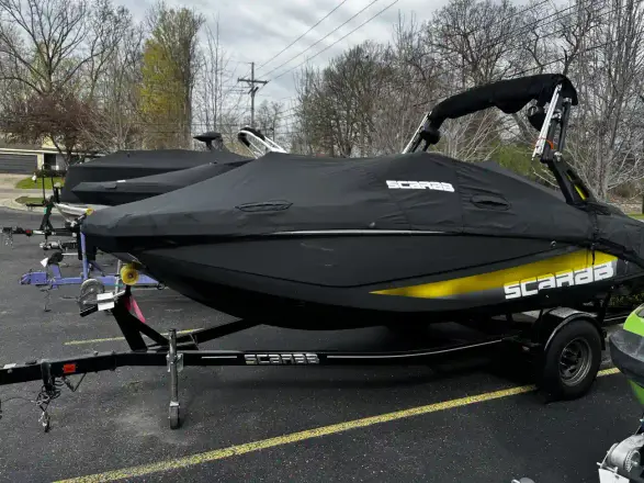 Scarab Boats 195 H.O.
