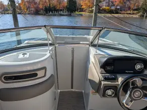 Thumbnail von Crownline E285 XS