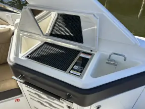 Thumbnail von Sea Ray SLX 310 Outboard