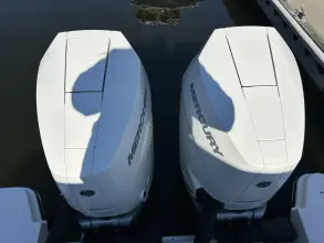 Thumbnail von Sea Ray SLX 310 Outboard