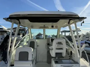 Thumbnail von Boston Whaler 285 Conquest Pilothouse