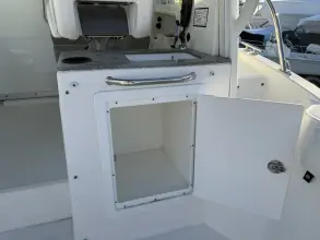 Thumbnail von Boston Whaler 285 Conquest Pilothouse