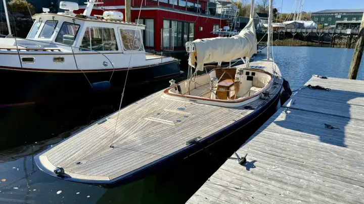 Leonardo Yachts Eagle 44