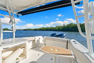 Thumbnail von Boston Whaler 270 Vantage