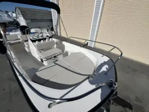 Thumbnail von Boston Whaler 170 Montauk