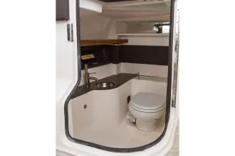 Thumbnail von Sea Ray SLX 350 Outboard