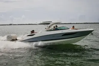 Thumbnail von Sea Ray SLX 350 Outboard