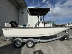 Thumbnail von Boston Whaler 190 Montauk