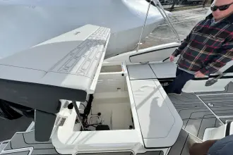 Thumbnail von Sea Ray SPX 210 Outboard