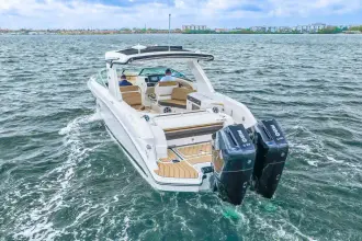 Thumbnail von Sea Ray SLX 350 Outboard