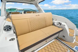 Thumbnail von Sea Ray SLX 350 Outboard