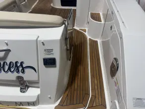 Thumbnail von Sea Ray Sundancer 37