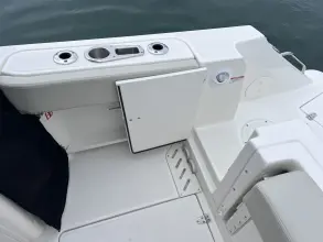 Thumbnail von Boston Whaler 240 Vantage