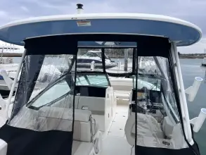 Thumbnail von Boston Whaler 240 Vantage