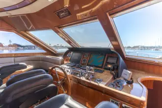 Thumbnail von Hampton 620 Pilothouse