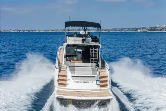 Thumbnail von Sunseeker 65 Sport Yacht