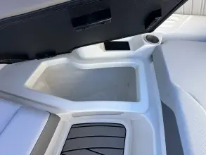 Thumbnail von Sea Ray SDX 230 Outboard