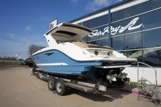 Thumbnail von Sea Ray SLX 310