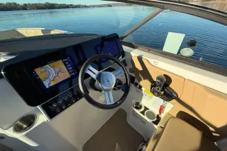 Thumbnail von Sea Ray SDX 230