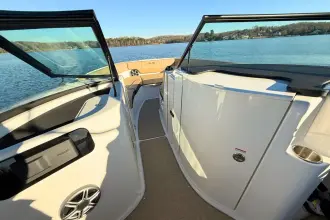 Thumbnail von Sea Ray SDX 230