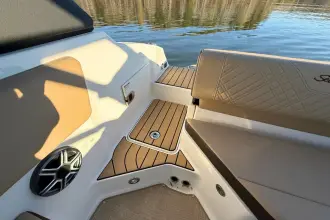 Thumbnail von Sea Ray SDX 230