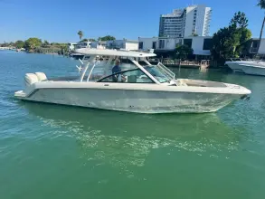 Thumbnail von Boston Whaler 320 Vantage