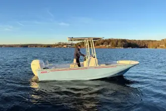 Thumbnail von Boston Whaler 190 Montauk