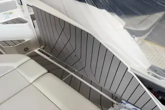 Thumbnail von Sea Ray SLX 400 Outboard