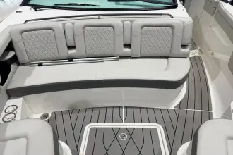 Thumbnail von Sea Ray SLX 400 Outboard