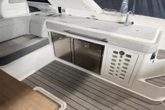 Thumbnail von Sea Ray SLX 400 Outboard