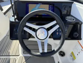 Thumbnail von Sea Ray SPX 210 Outboard