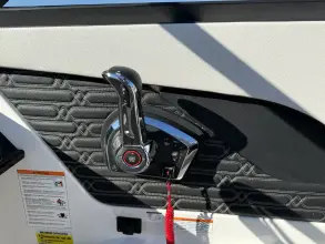 Thumbnail von Sea Ray SPX 210 Outboard
