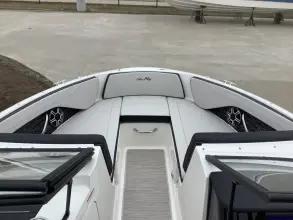 Thumbnail von Sea Ray SPX 210 Outboard