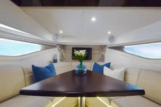 Thumbnail von Sea Ray Sundancer 320