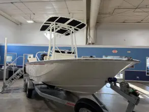 Thumbnail von Boston Whaler 190 Montauk