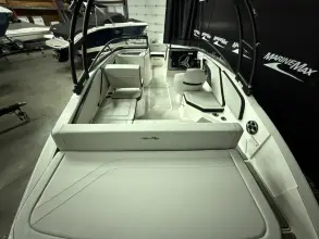 Thumbnail von Sea Ray SPX 210