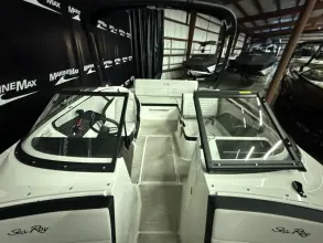 Thumbnail von Sea Ray SPX 210
