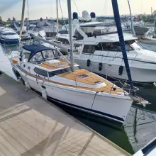 Thumbnail von Hunter 45 Deck Salon