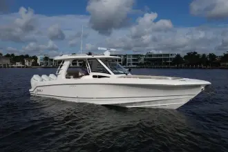 Thumbnail von Boston Whaler 350 Realm