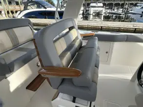 Thumbnail von Boston Whaler 350 Realm