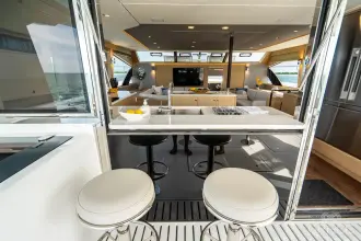 Thumbnail von Aquila 54 Yacht