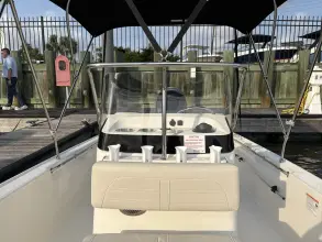 Thumbnail von Boston Whaler 170 Montauk