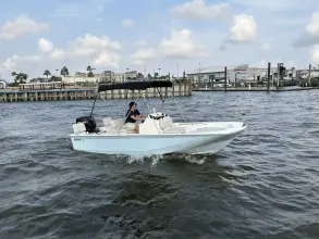 Thumbnail von Boston Whaler 170 Montauk