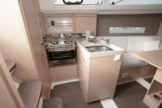 Thumbnail von Beneteau Oceanis 30.1 Swing Keel