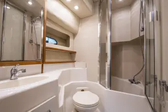 Thumbnail von Bayliner 4788 Pilothouse